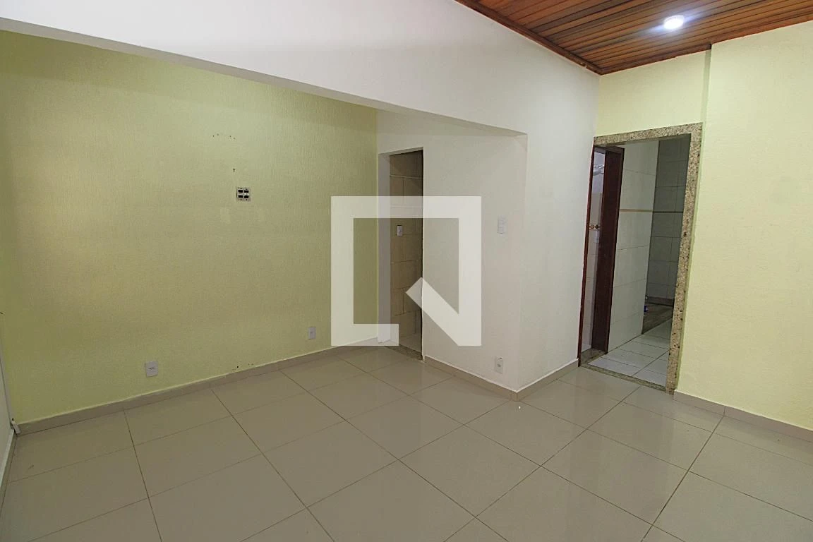 Casa de 3 quartos com banheira — photo 32