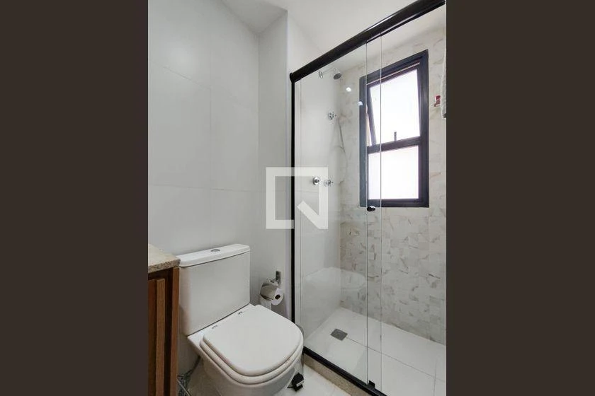 3-bedroom apartment with a mountain view — photo 11