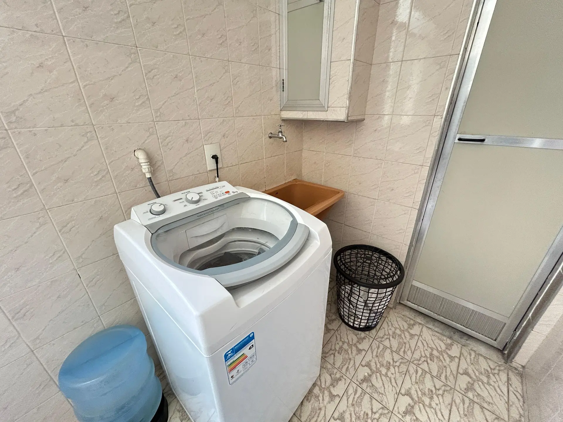 Затишна квартира з 3 кімнатами та окремою газовою кухнею — photo 23