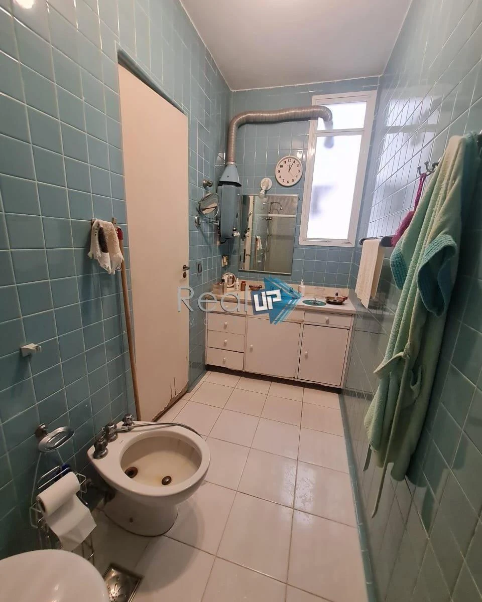 Apartment with 4 bedrooms and 5 bathrooms and 2 parking spaces — photo 14