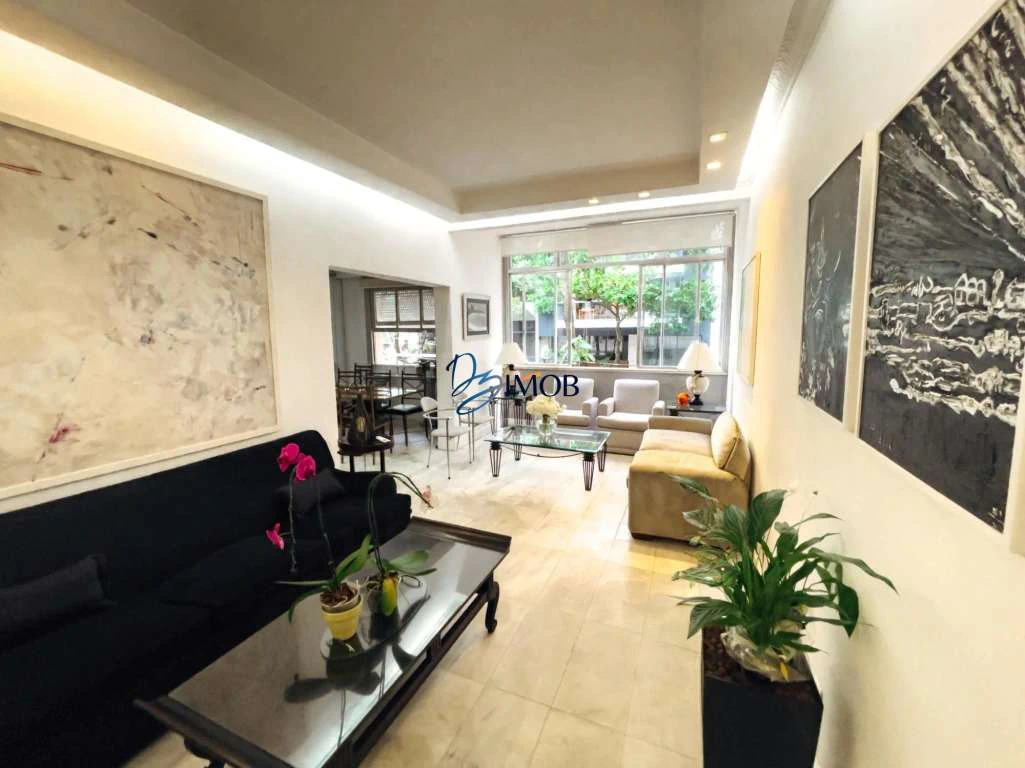2-bedroom apartment with open-plan kitchen and balcony — photo 12