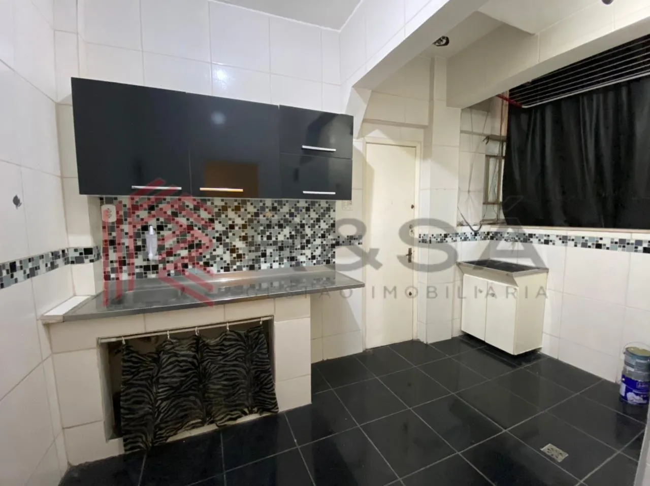 Apartamento com piso de madeira ou laminado, Penha