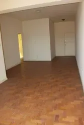 Apartamento de 2 quartos com cozinha fechada e suíte — photo 6
