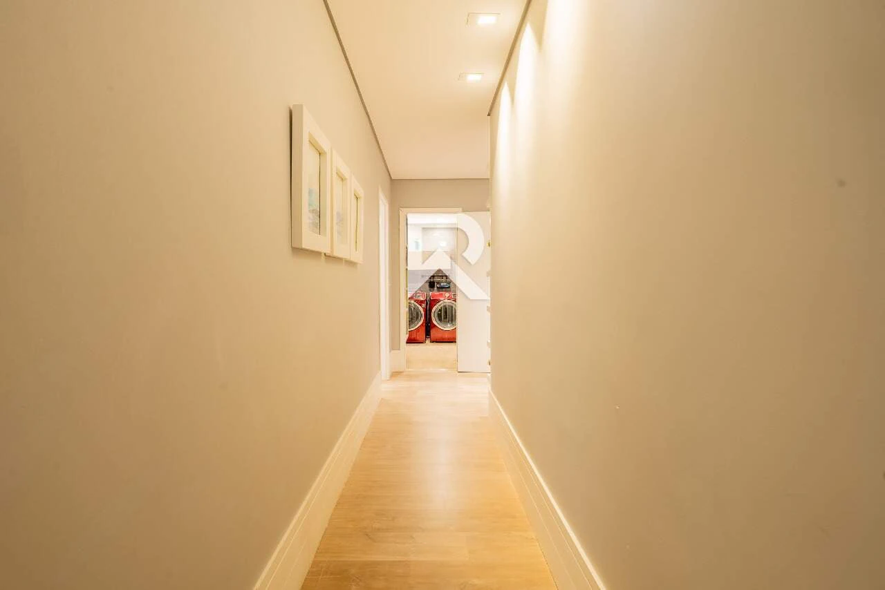 3-bedroom apartment in a building with a sauna — photo 8