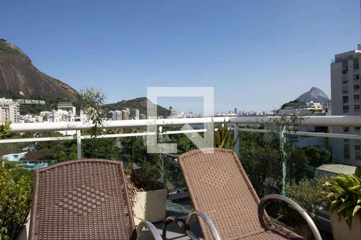 1-bedroom apartment with balcony and private BBQ grill — photo 39