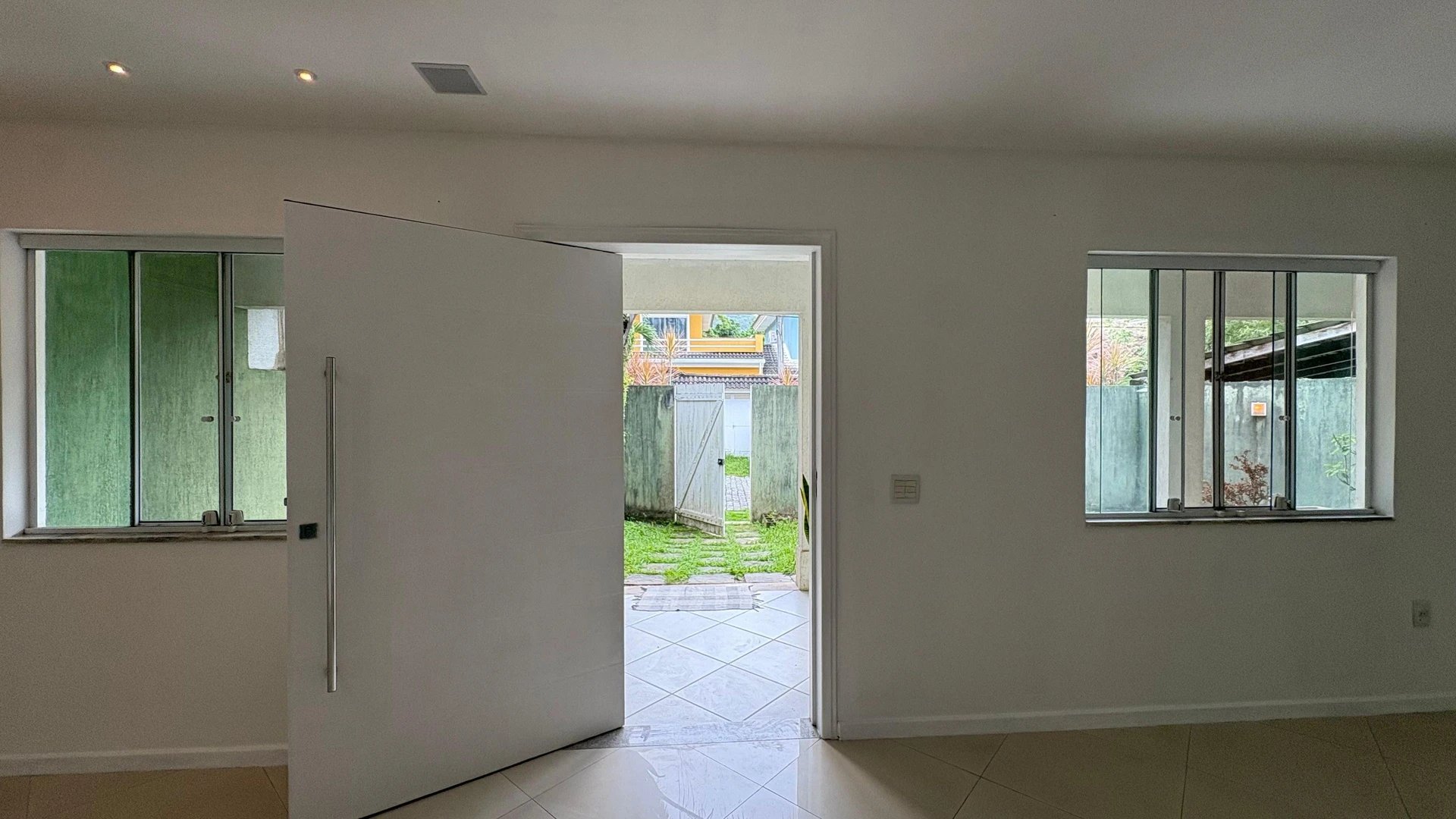 House, 188 m², with a jacuzzi — photo 7