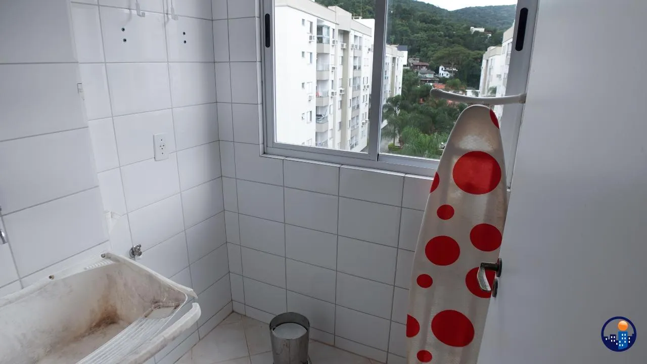 Furnished apartment, 60 m², with a mountain view — photo 9