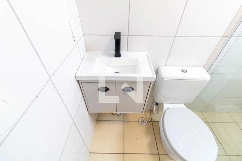 Apartamento de 2 quartos em condomínio com academia — photo 13