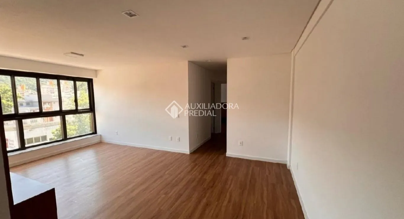70 m² apartment with 2 bedrooms and 1 parking spot — photo 5