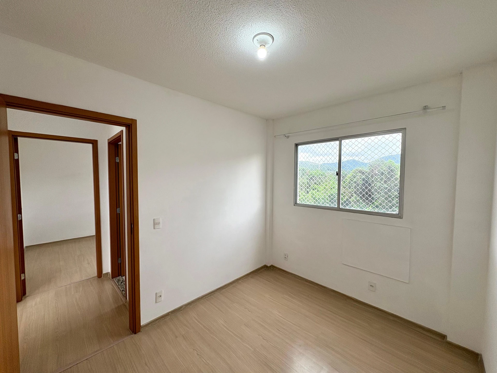 Apartamento, 47 m², com piso de madeira ou laminado — photo 18