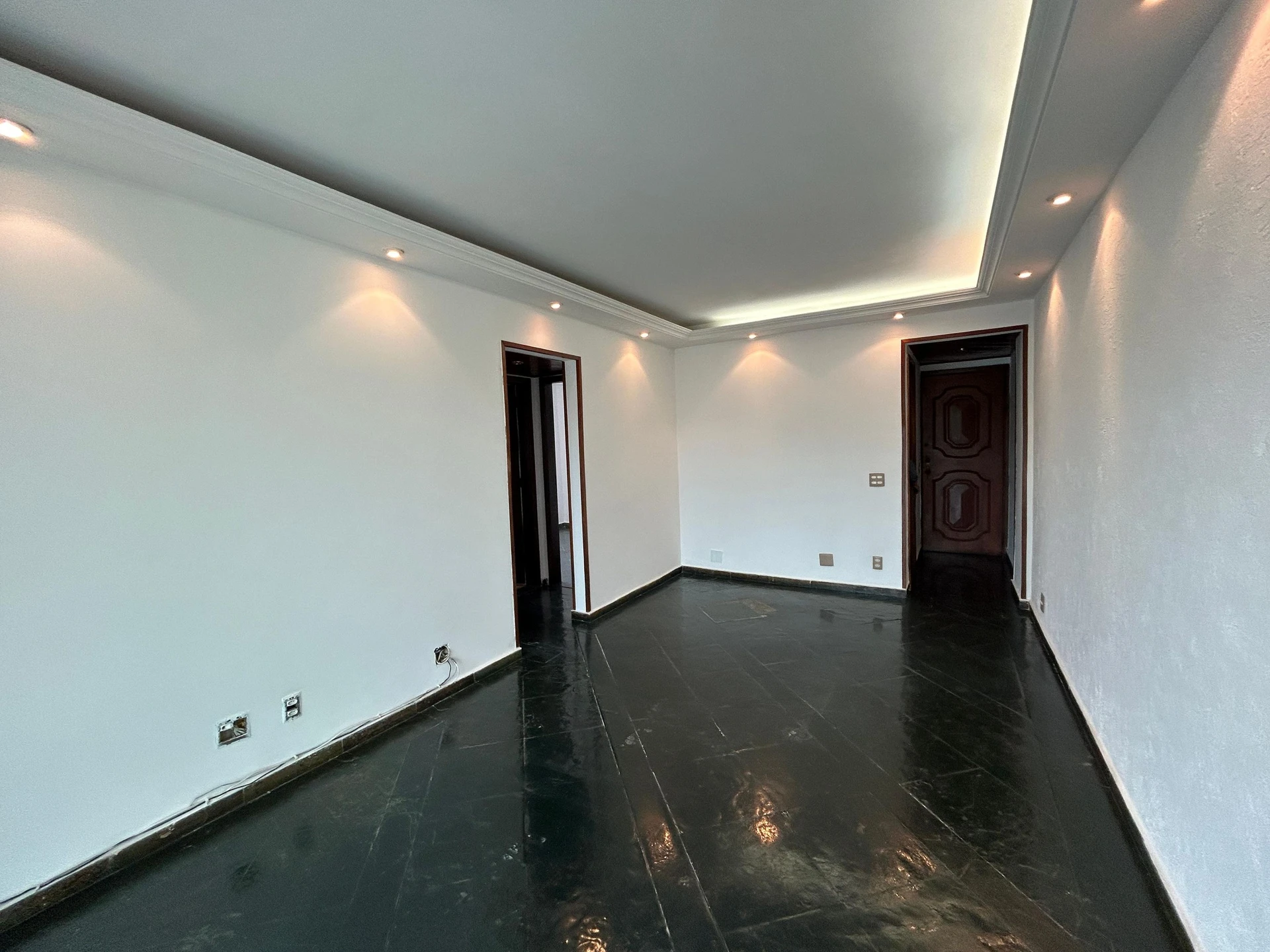 72 m² apartment with a home office and a mountain view — photo 22