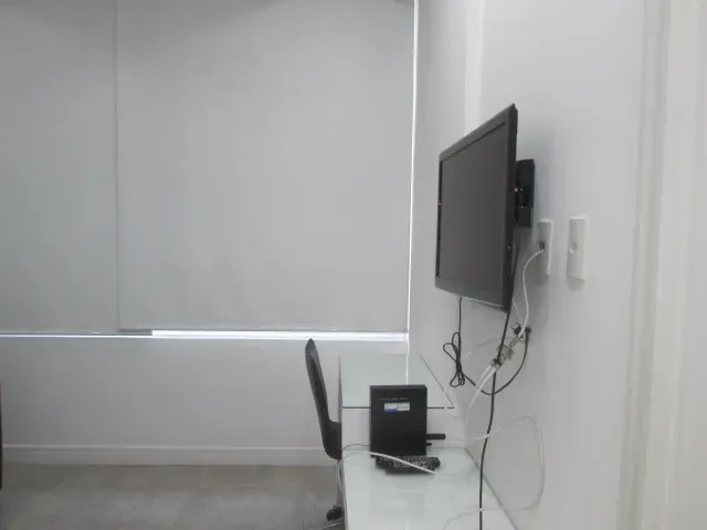 Home office in a one-bedroom apartment, 50 m² — photo 27