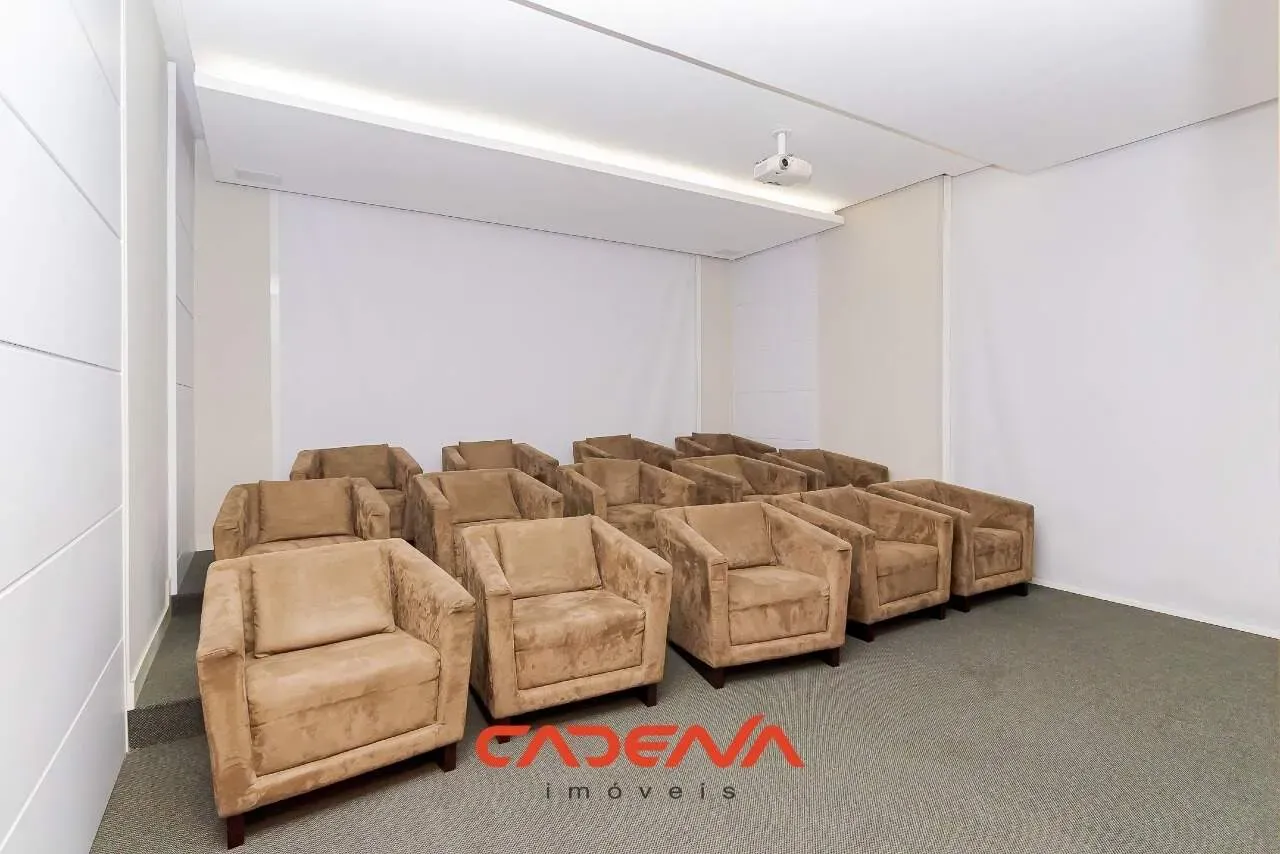 Furnished 1-bedroom apartment with open-plan kitchen — photo 25