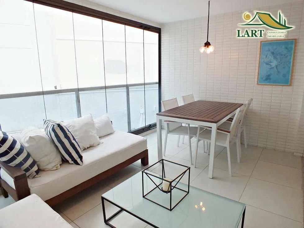 Apartamento com 2 dormitórios e varanda de vidro — photo 7