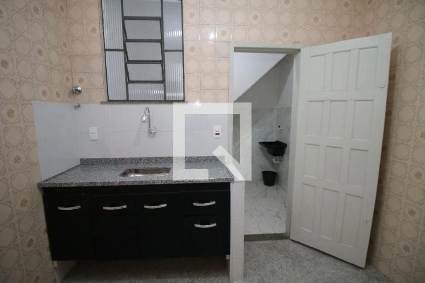 Rental house with 2 bedrooms and a balcony — photo 13