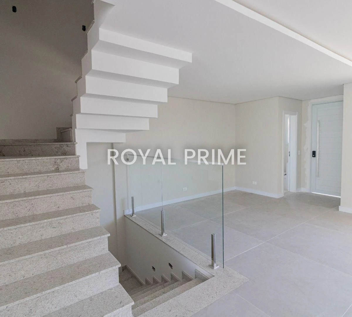 Unfurnished quadriplex house with 3 en-suite rooms — photo 44