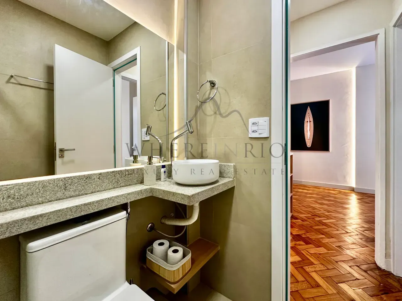 Furnished 1-bedroom apartment with open kitchen — photo 3