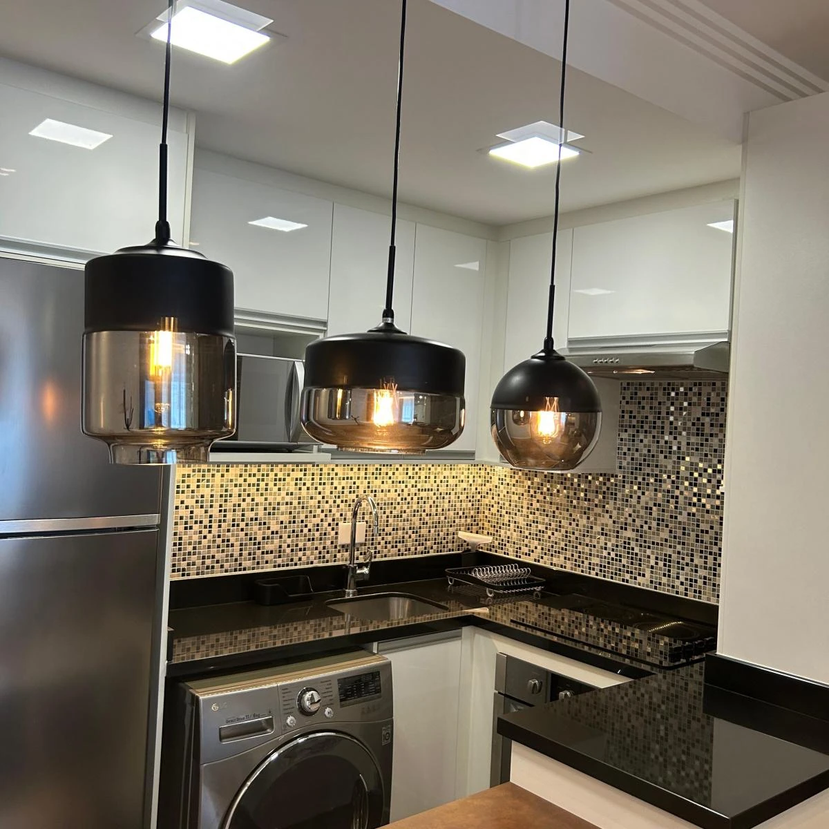 Квартира 31 м² з панорамними вікнами та заскленим балконом — photo 2