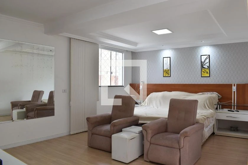 House with private garden, 4 bedrooms and 5 parking — photo 2