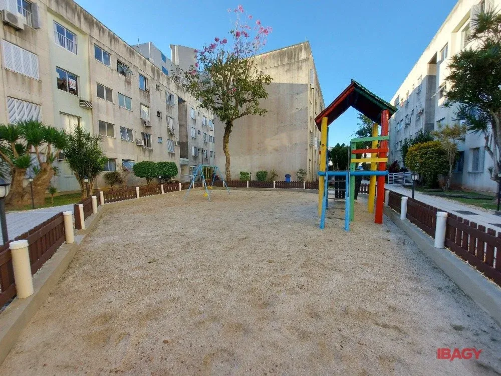 Квартира з 1 спальнею та паркуванням на 36 м² — photo 16