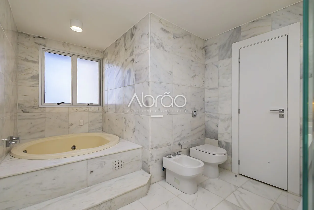 Квартира з 4 спальнями з власною ванною, 505 м² — photo 17