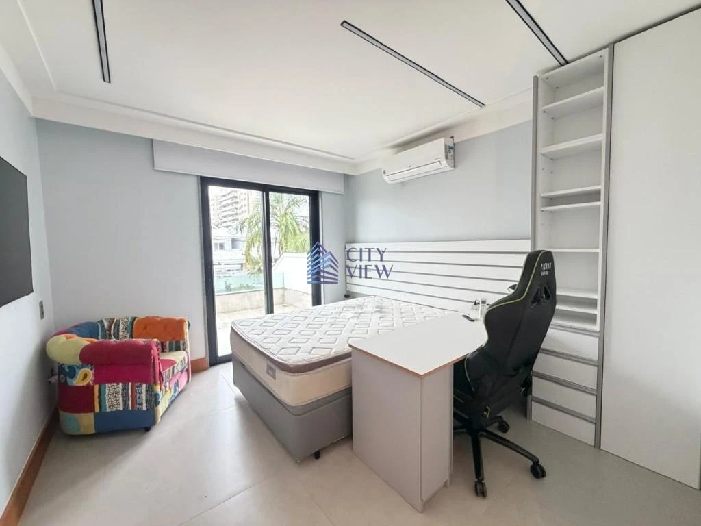 Furnished house with 5 bedrooms and open-plan kitchen — photo 20