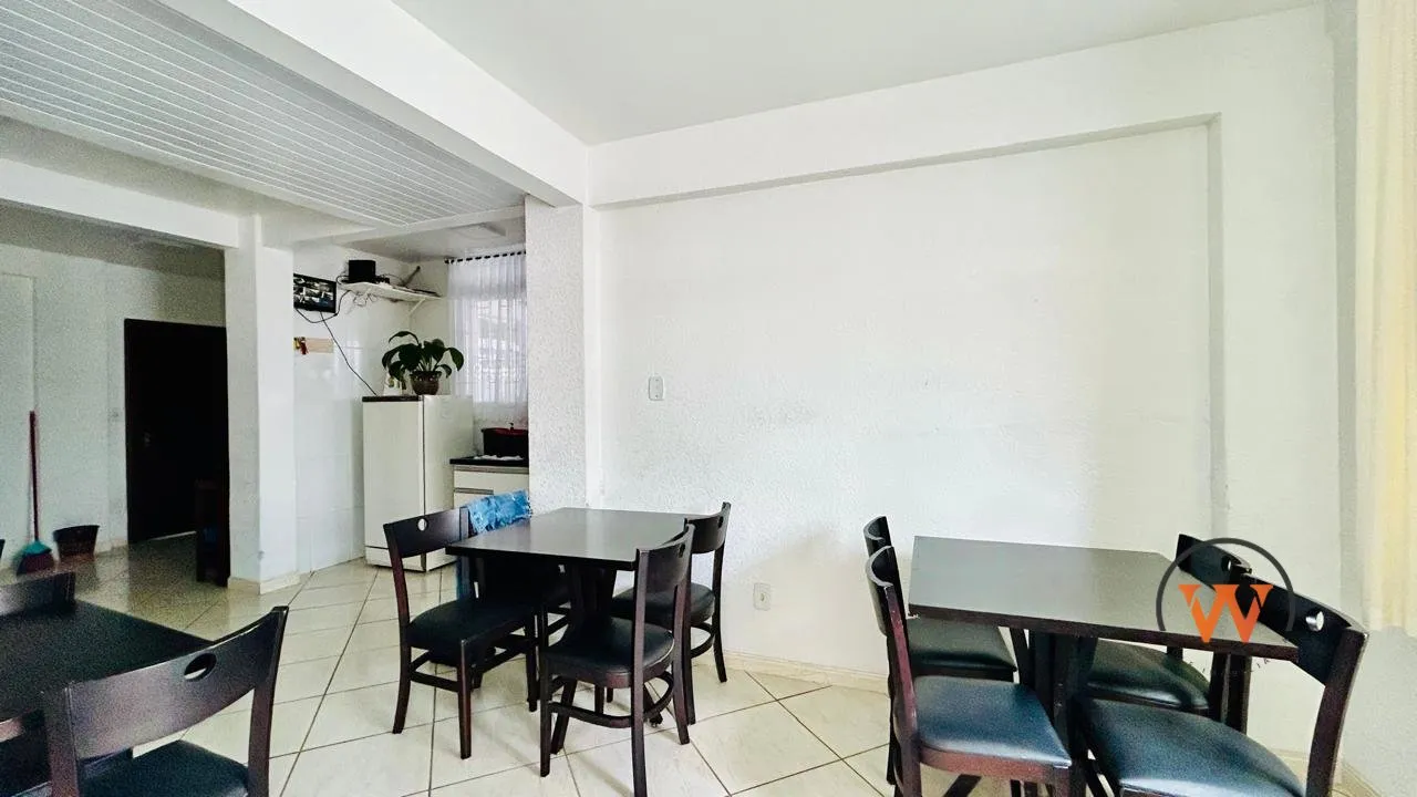 3-bedroom apartment with a separate kitchen and pets — photo 21