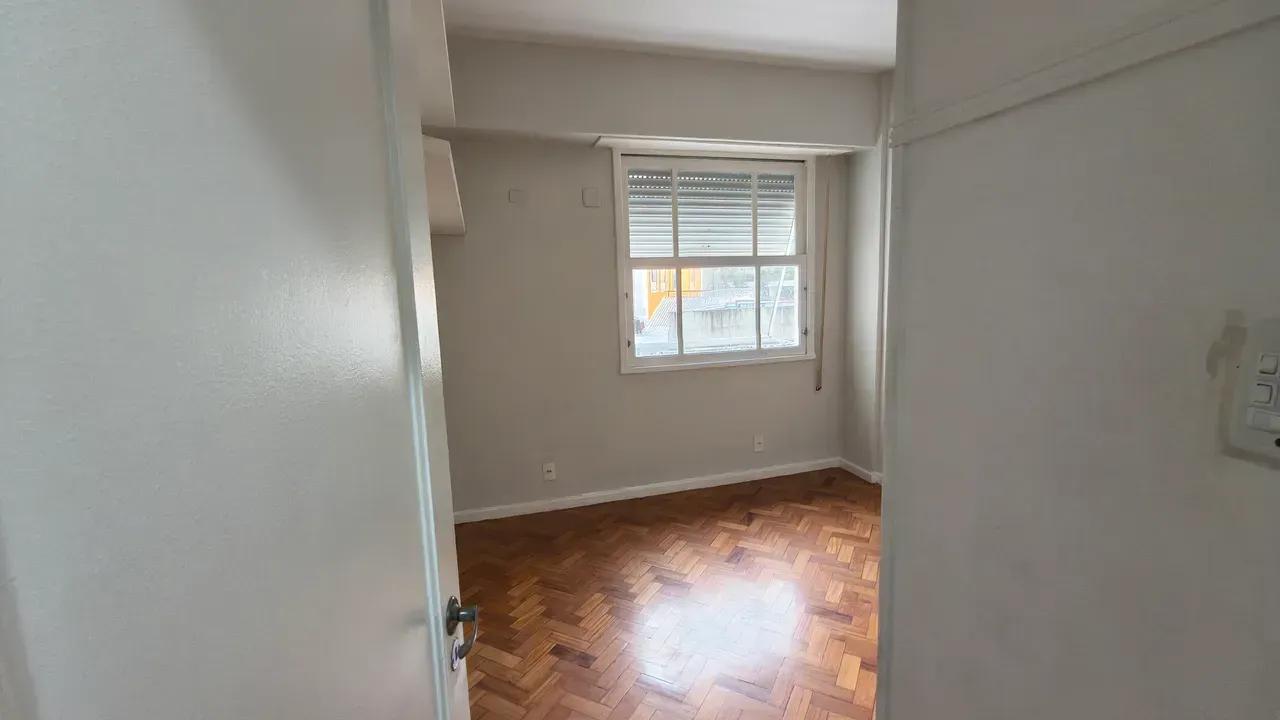 Apartamento de 72 m² com 2 quartos e cozinha separada — photo 8