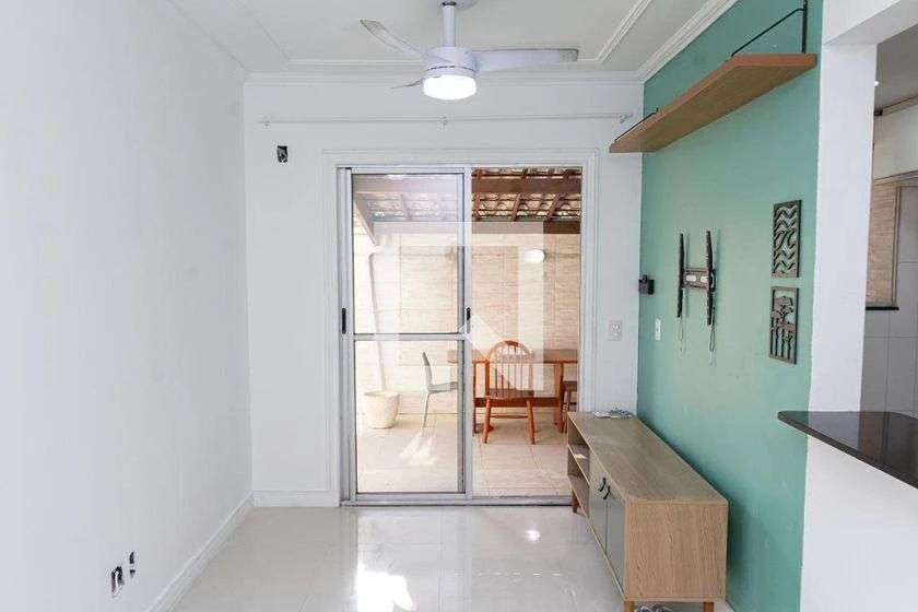 2-bedroom rental apartment with balcony and 97 m²