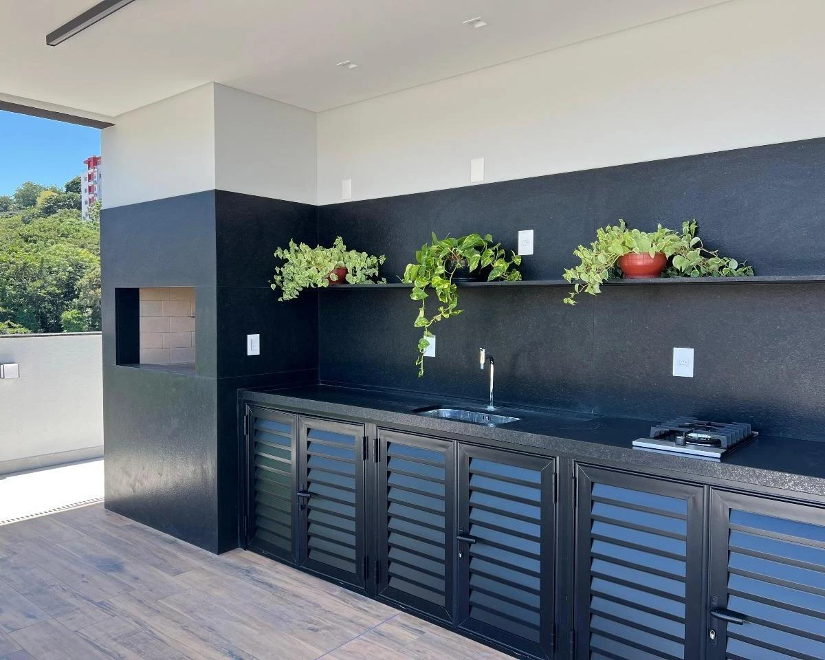 One-bedroom apartment with a grill on the balcony — photo 5