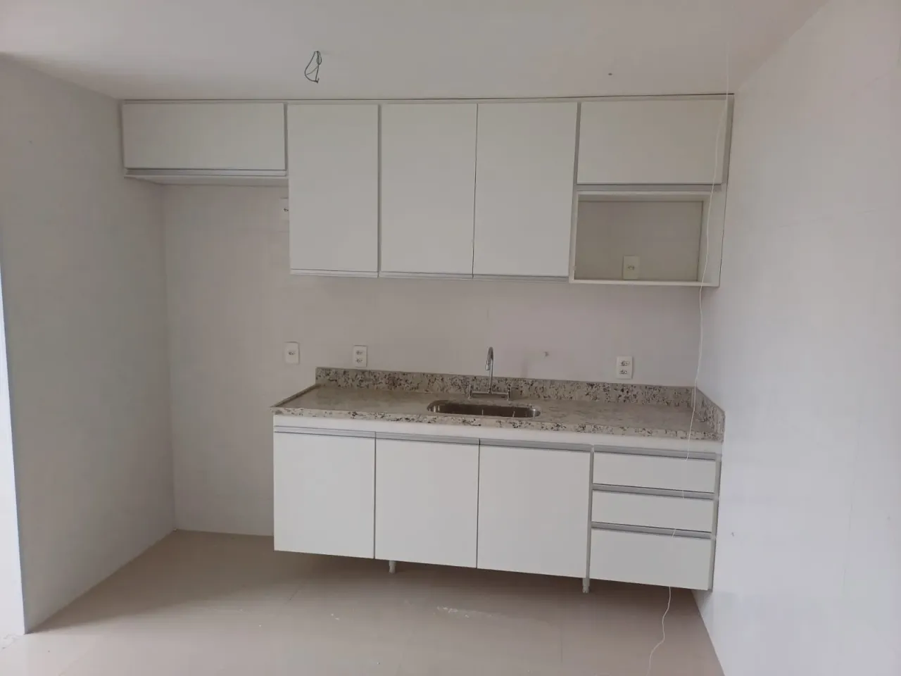 255 m² duplex-style home with 3 bedrooms and balcony grill — photo 11