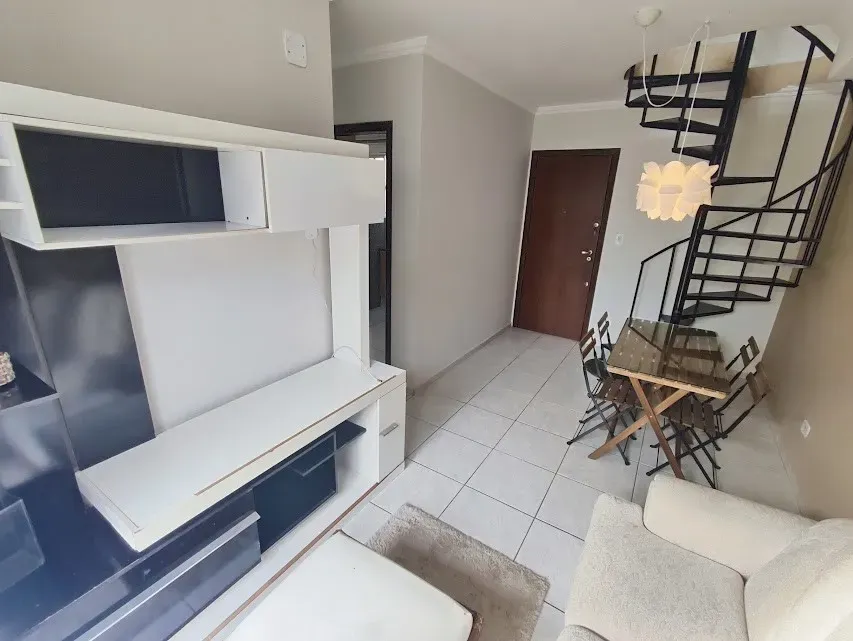 4-bedroom apartment with 2 parking spaces and 155 m² — photo 3