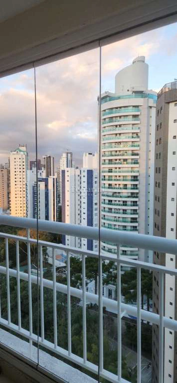 3-bedroom apartment with an enclosed balcony