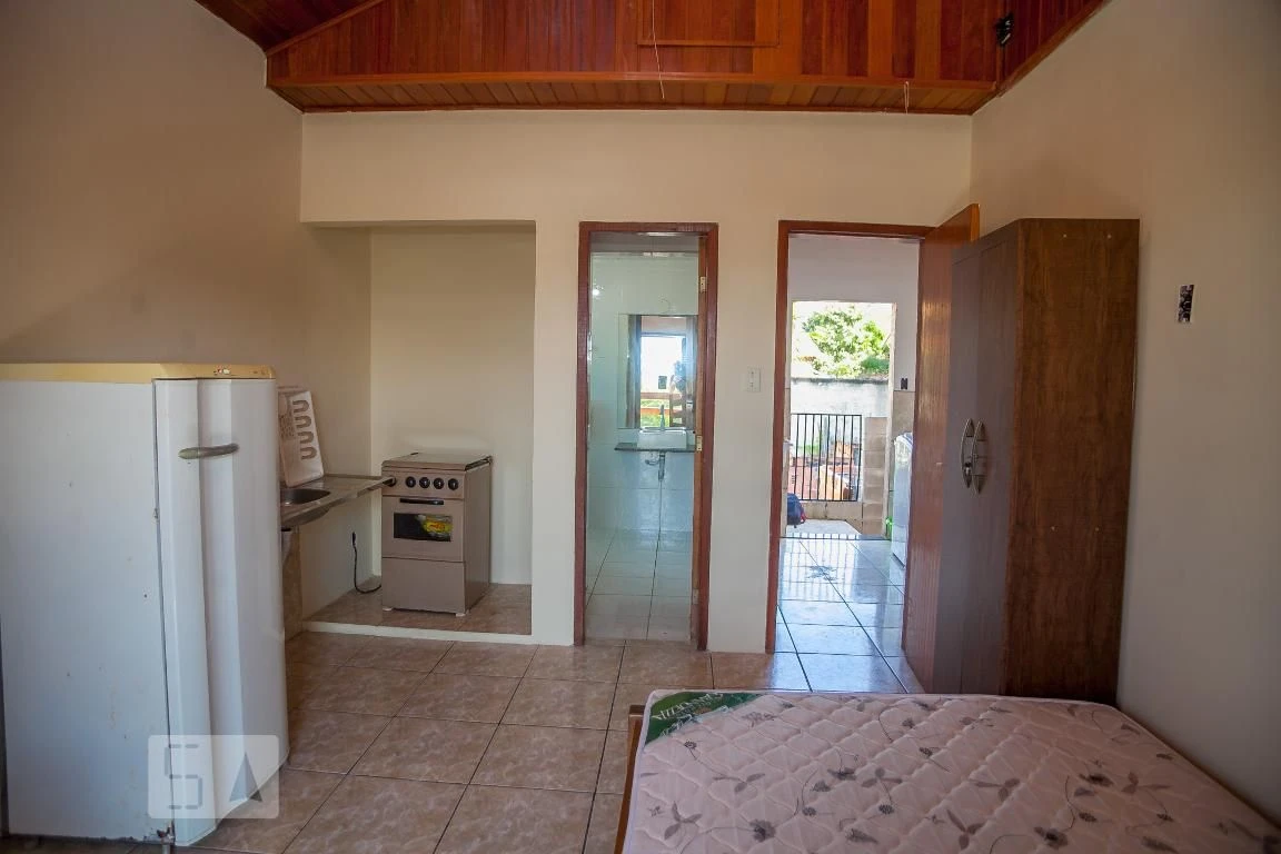 Furnished studio, 27 m², with a washing machine — photo 9