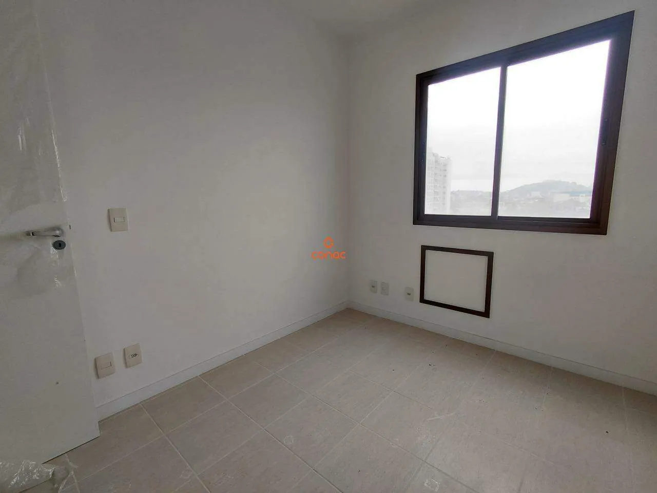 Rental apartment with 2 bedrooms, 2 bathrooms and parking — photo 19