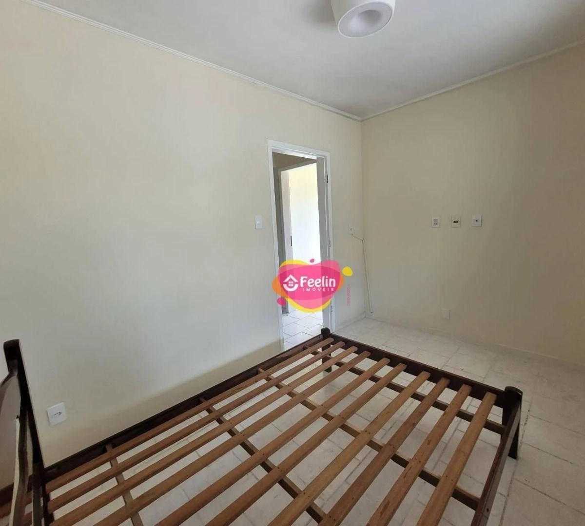 3-bedroom house with a washing machine in Florianópolis — photo 18