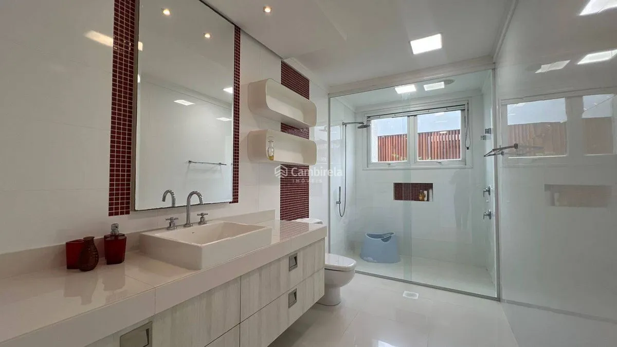 Casa mobiliada com 6 suítes e 1837 m² — photo 13
