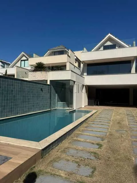 Casa en condominio con 4 dormitorios y 5 baños — photo 4