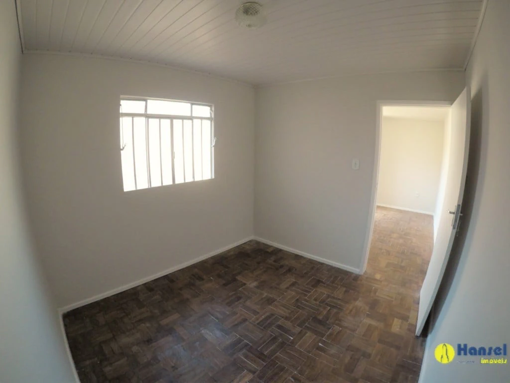 Дерев'яна підлога або ламінат та 1 спальня: будинок 40 м² — photo 3