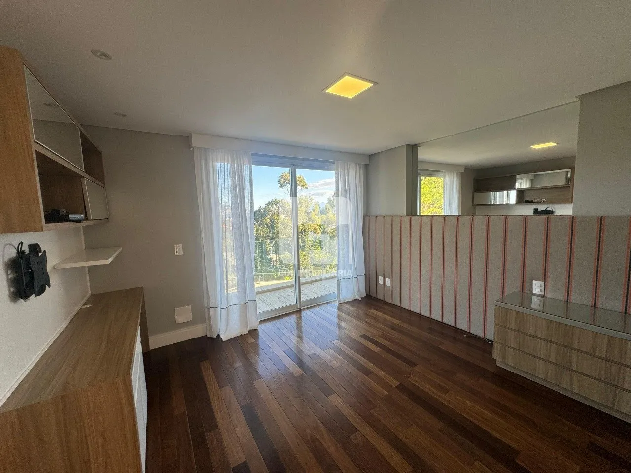 Furnished house with 7 bedrooms and a real desk — photo 16