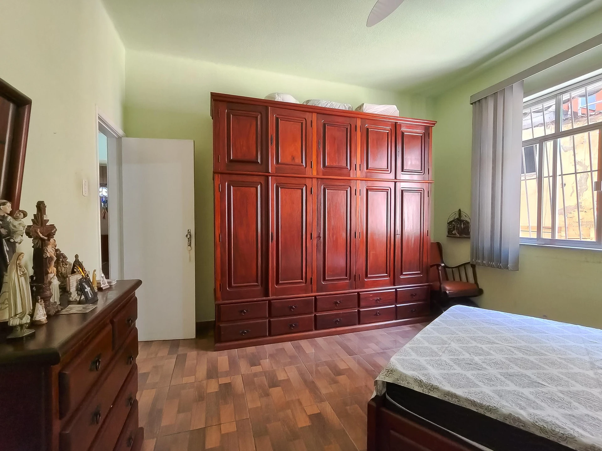 Furnished 3-bedroom apartment with 2 bathrooms — photo 26