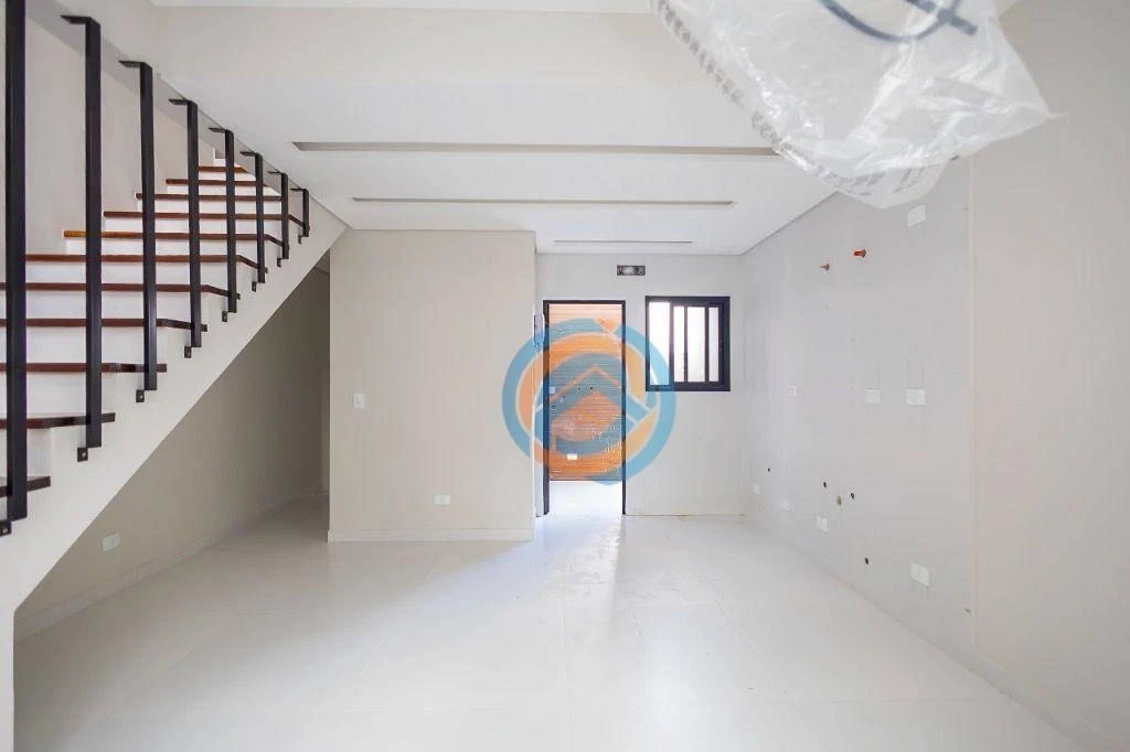 Будинок: 3 спальні, 2 з власною ванною кімнатою, 167 м² — photo 6