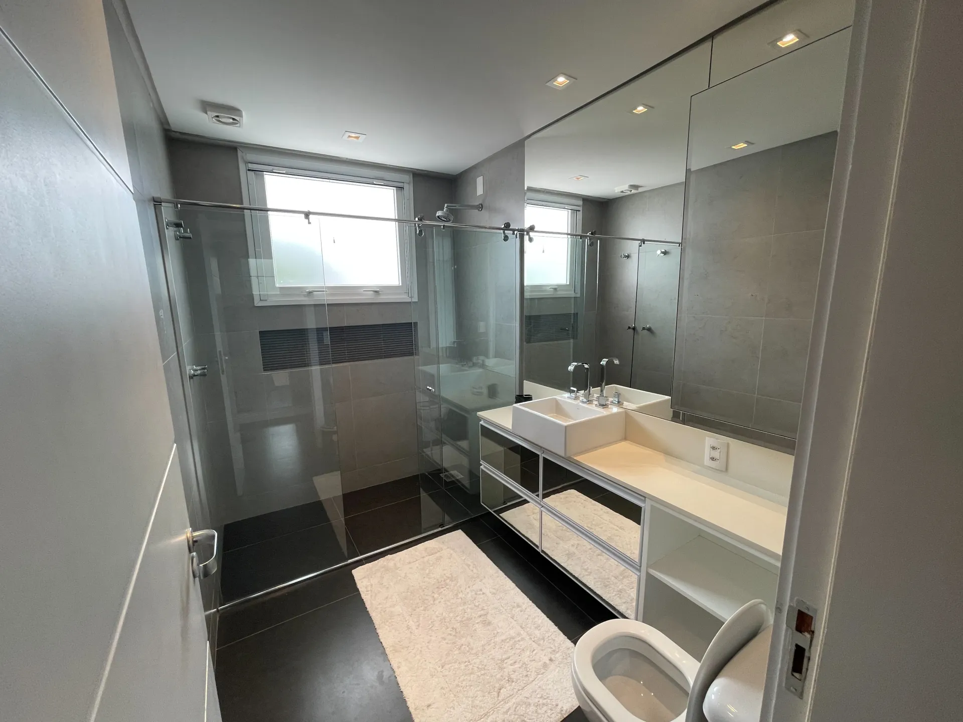 Casa con 5 suites y 7 baños — photo 29