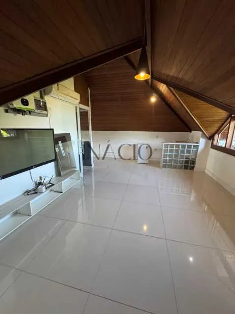 Furnished house with 4 bedrooms and open-plan gas kitchen — photo 23