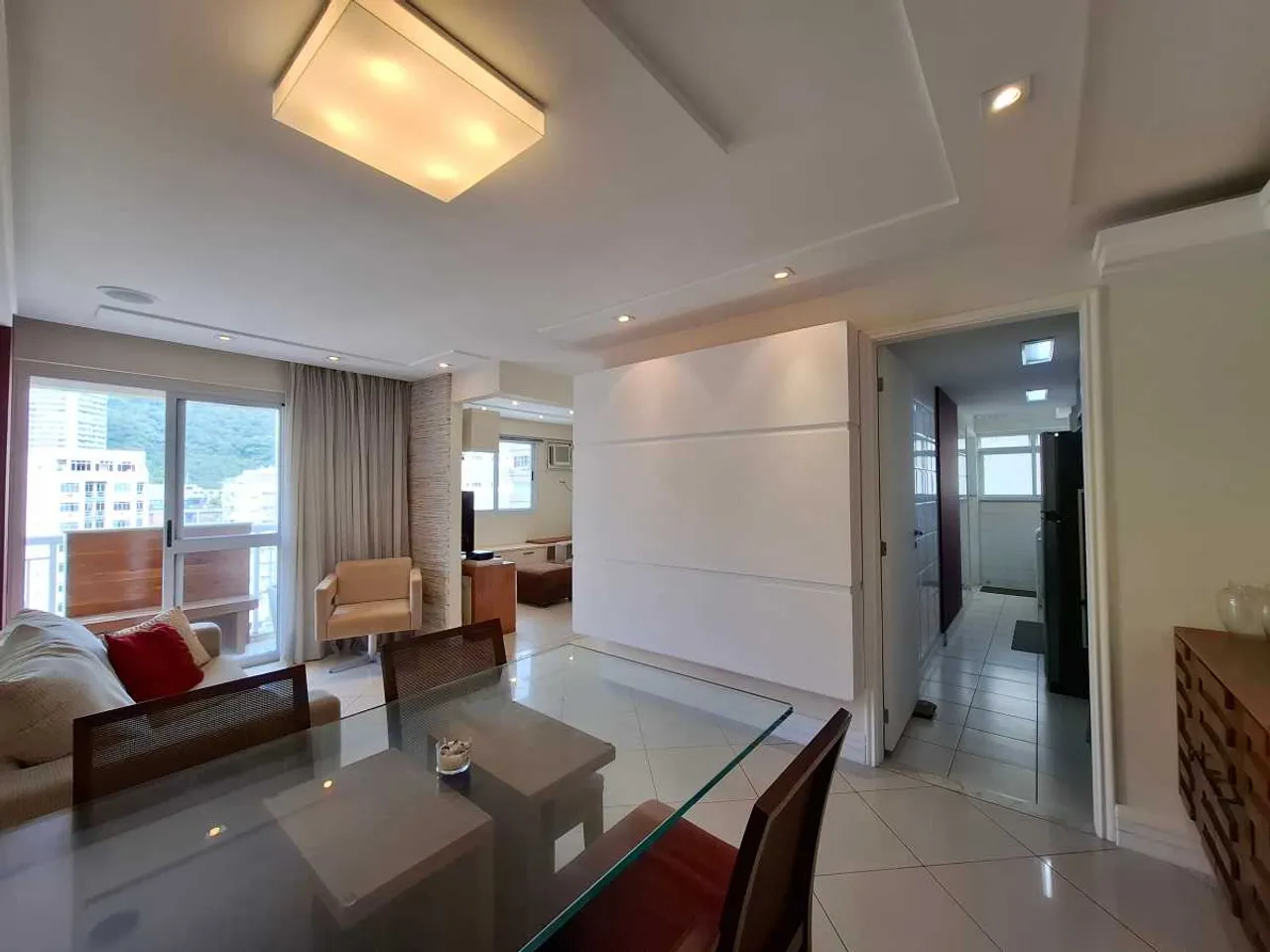 Apartamento mobiliado com 2 quartos e varanda — photo 4