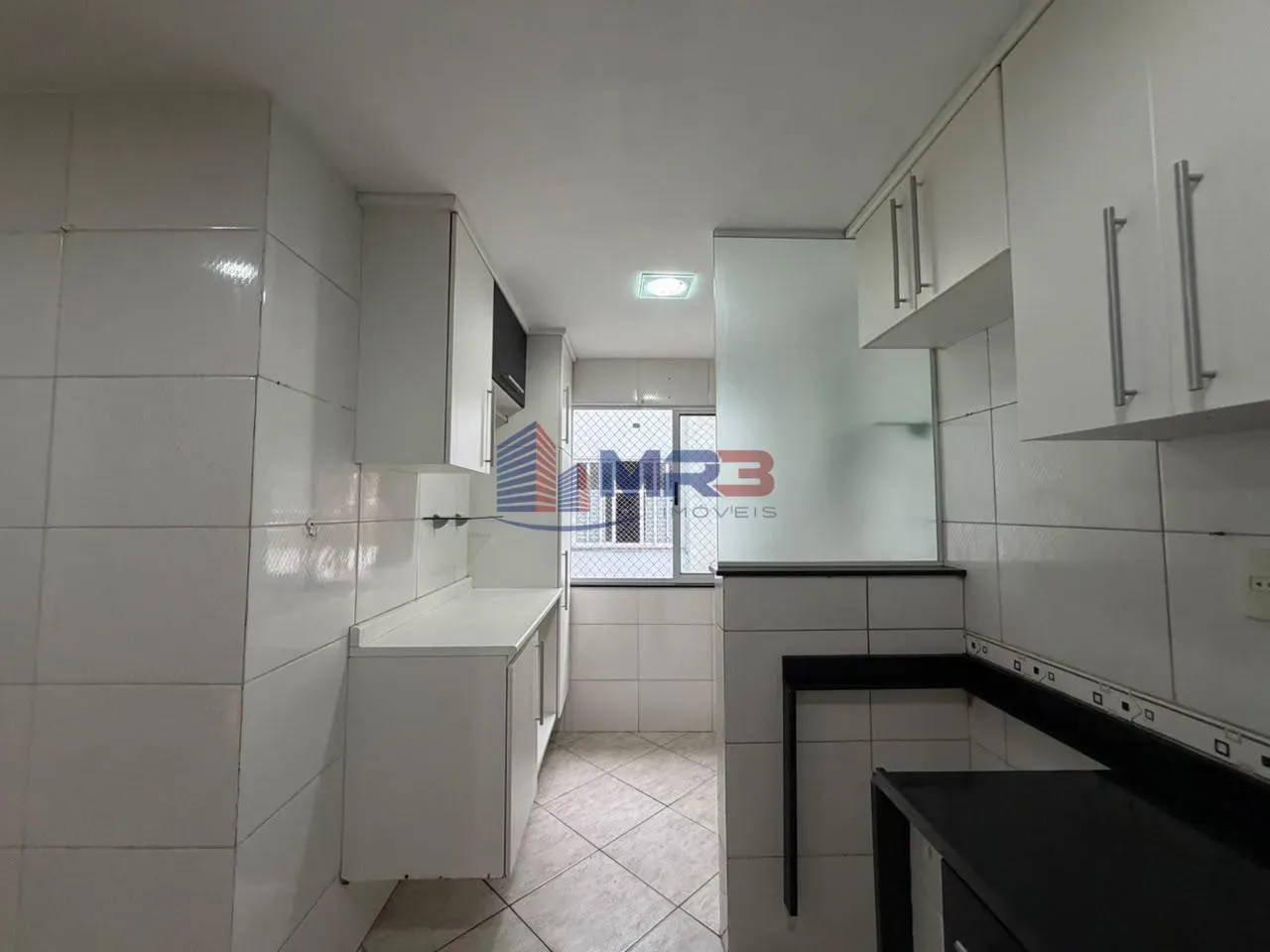 Apartamento de 3 habitaciones con 1 suite, 114 m² y balcón — photo 20