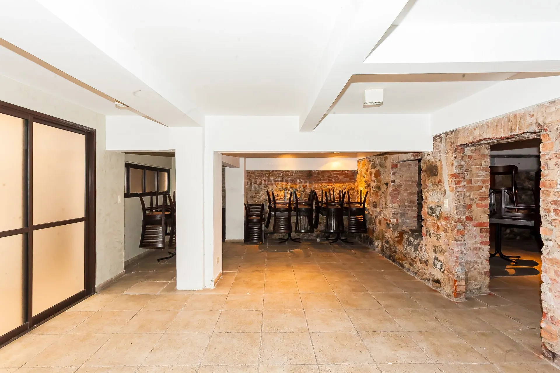 Будинок: 5 спалень, 452 м² — photo 13
