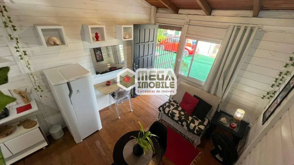 One-bedroom house with a home office in Florianópolis