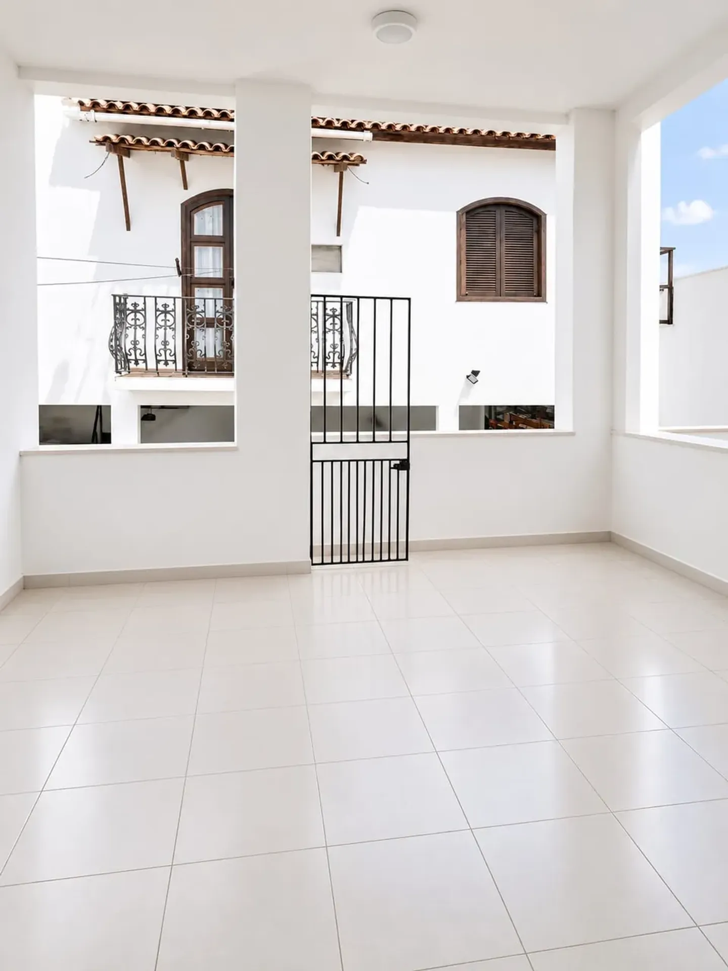 Private BBQ in a 3-bedroom house, 200 m² — photo 7