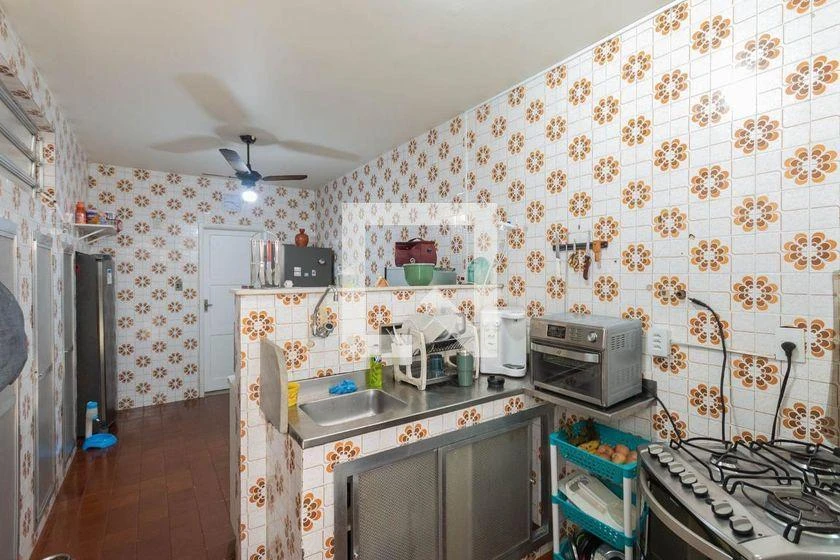 Casa para alugar com 4 quartos e 230 m², 3 banheiros — photo 30